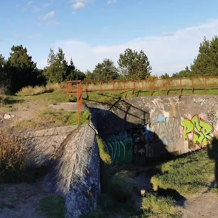 6 Person In Romo-by Traum *