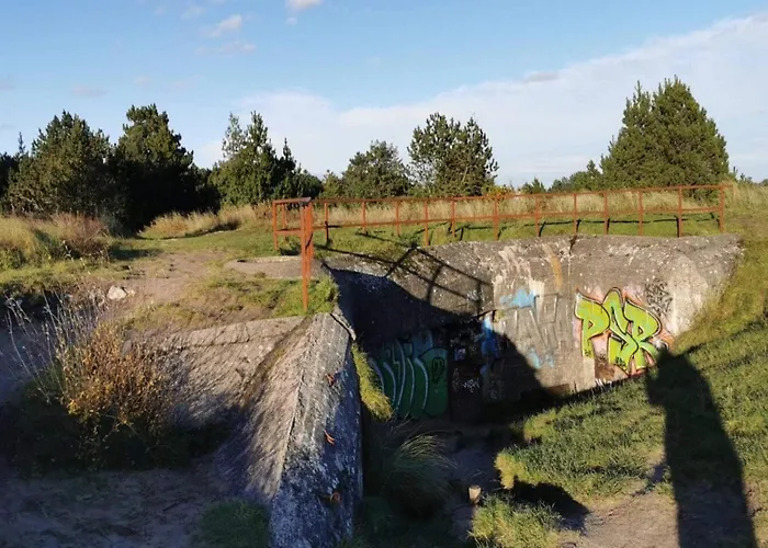 6 Person In Romo-by Traum *